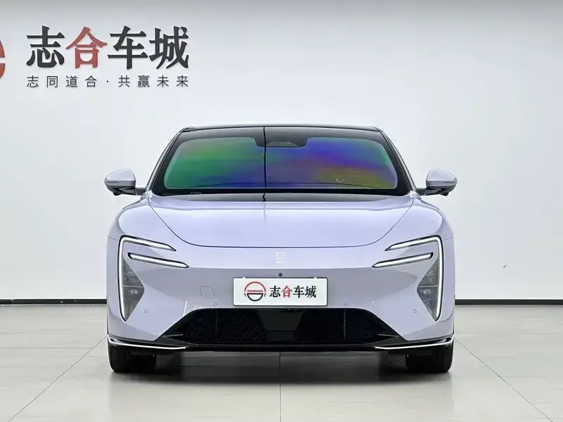 2025 Avatr 06 с пробегом 26 000 км