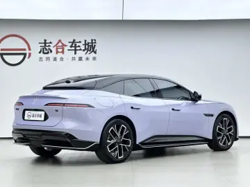 2025 Avatr 06 с пробегом 26 000 км