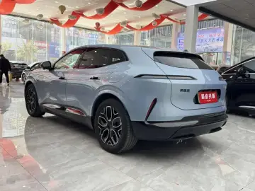 2026 Avatr 07 с пробегом 8 000 км