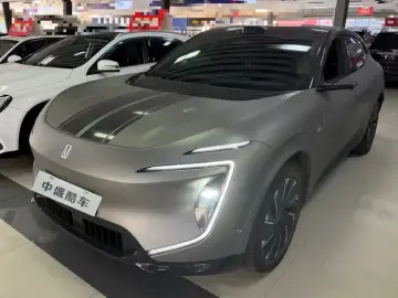 2024 Avatr 07 с пробегом 13 200 км