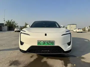 2022 Avatr 11 с пробегом 45 000 км