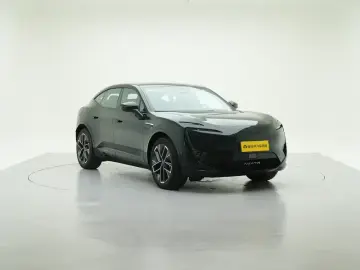 2025 Avatr 11 с пробегом 100 км