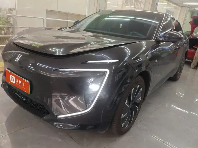2024 Avatr 07 с пробегом 21 000 км