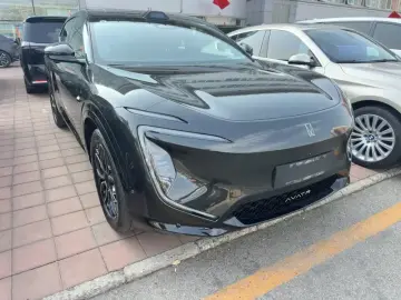 2026 Avatr 07 с пробегом 1 000 км