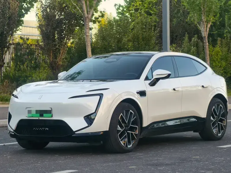 2025 Avatr 11 с пробегом 17 000 км