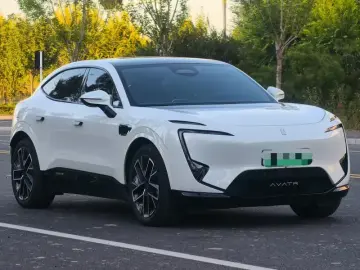 2025 Avatr 11 с пробегом 17 000 км
