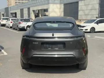 2023 Avatr 11 с пробегом 27 000 км