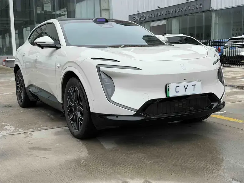 2026 Avatr 07 с пробегом 18 000 км