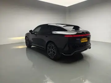 2023 Avatr 11 с пробегом 22 000 км