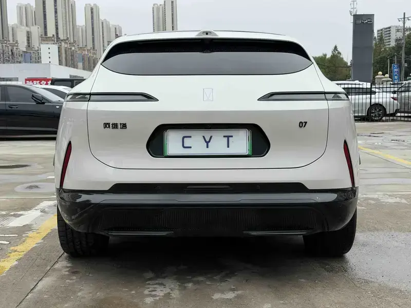 2026 Avatr 07 с пробегом 18 000 км