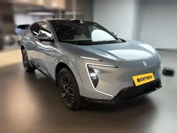 2026 Avatr 07 с пробегом 18 300 км