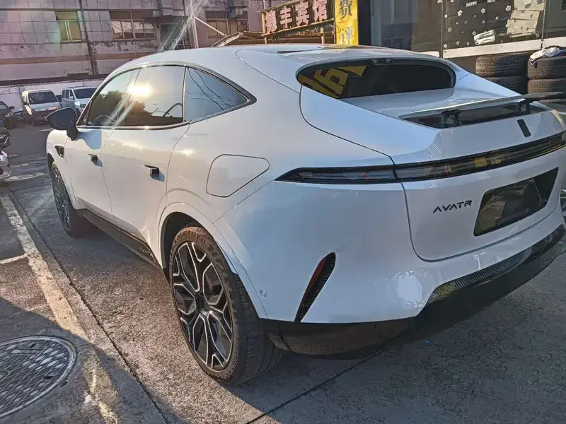2023 Avatr 11 с пробегом 50 000 км