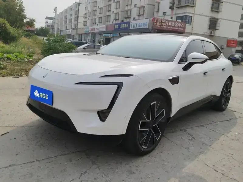 2023 Avatr 11 с пробегом 49 000 км