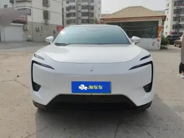 2023 Avatr 11 с пробегом 49 000 км