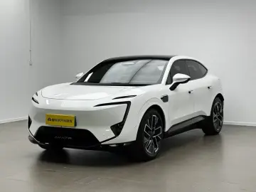 2025 Avatr 11 с пробегом 8 100 км
