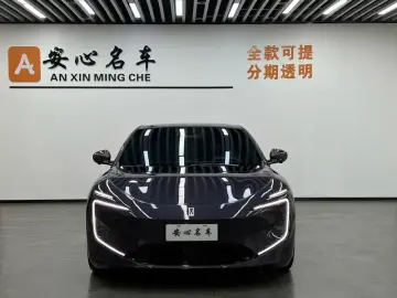 2025 Avatr 12 с пробегом 8 000 км