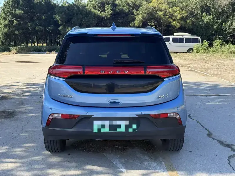 2019 BAIC EX3 с пробегом 68 000 км