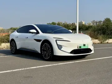 2024 Avatr 12 с пробегом 15 000 км
