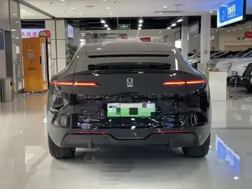 2026 Avatr 12 с пробегом 2 800 км