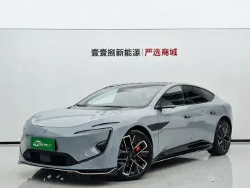 2023 Avatr 12 с пробегом 42 000 км