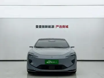 2023 Avatr 12 с пробегом 42 000 км