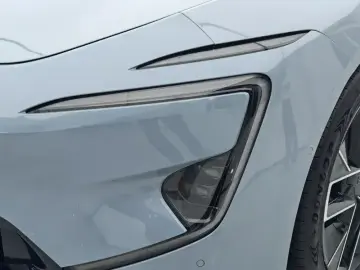 2023 Avatr 12 с пробегом 42 000 км