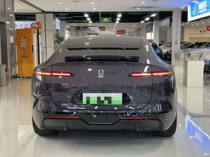 2026 Avatr 12 с пробегом 3 800 км