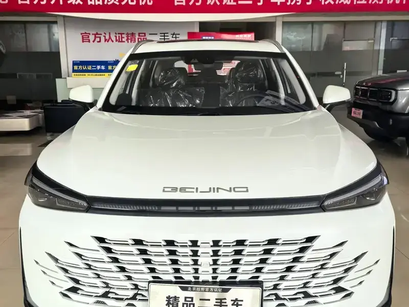 2025 BAIC X7 с пробегом 100 км