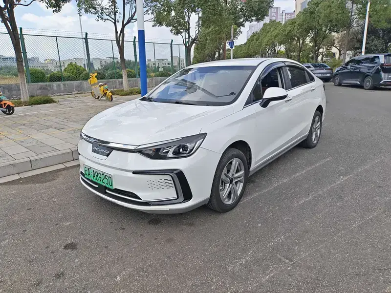 2022 BAIC EU5 с пробегом 43 000 км