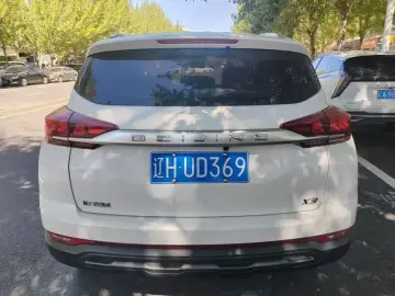 2020 BAIC X3 с пробегом 80 000 км