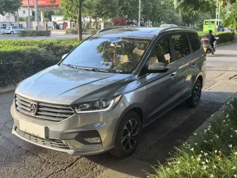 2019 Baojun 360 с пробегом 120 000 км