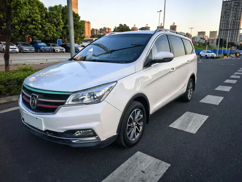2019 Baojun 730 с пробегом 60 000 км