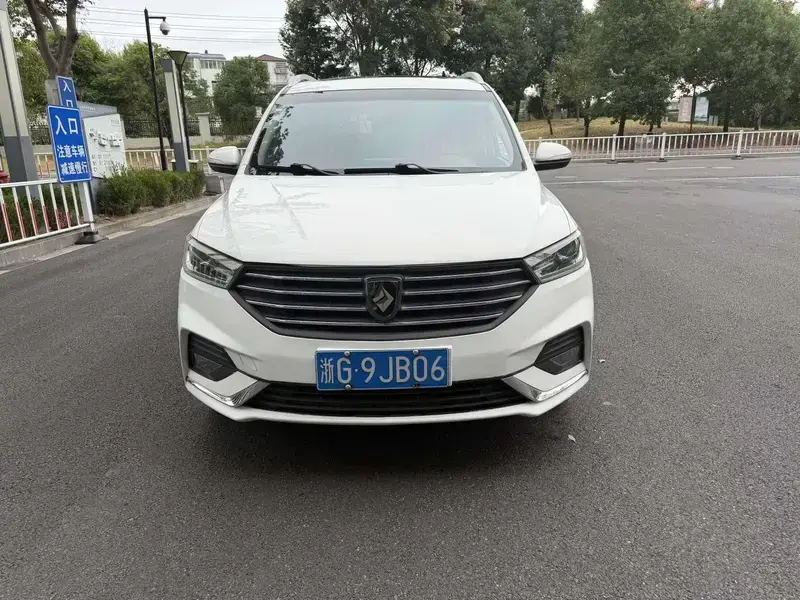 2019 Baojun 360 с пробегом 72 000 км