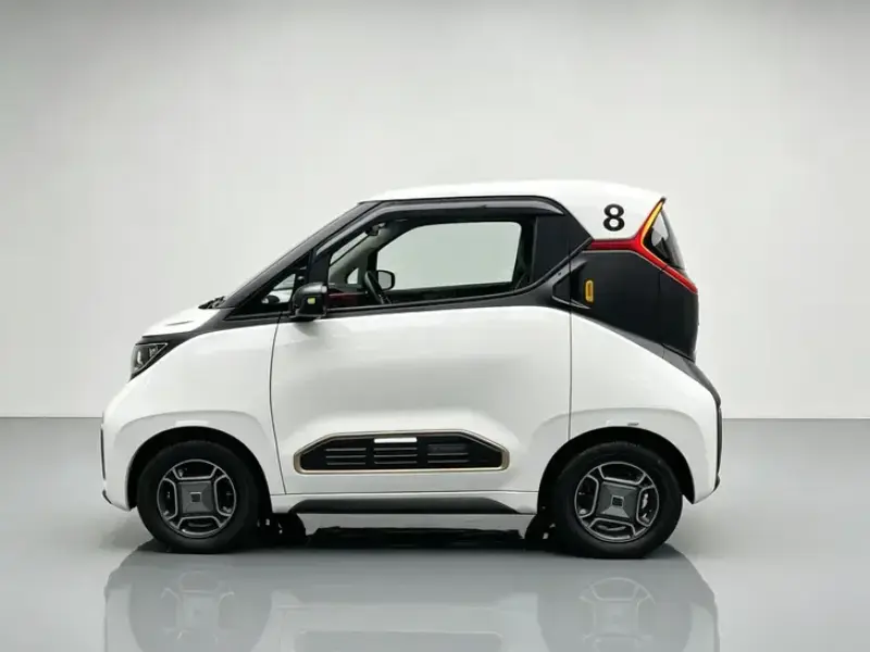 2019 Baojun E200 с пробегом 45 000 км