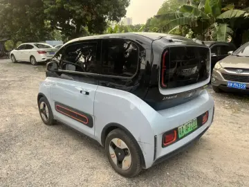 2022 Baojun Kiwi EV с пробегом 72 000 км