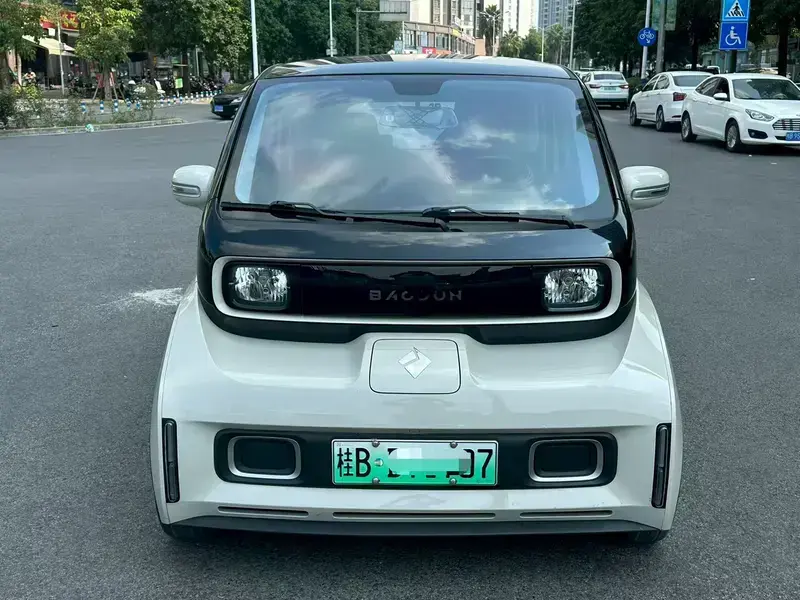 2021 Baojun Kiwi EV с пробегом 24 000 км