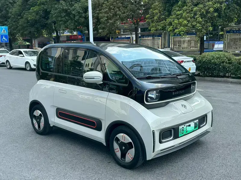 2021 Baojun Kiwi EV с пробегом 24 000 км