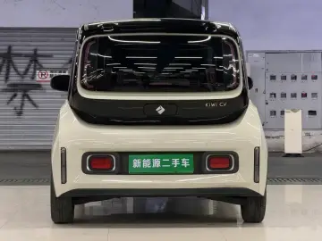 2022 Baojun Kiwi EV с пробегом 85 000 км