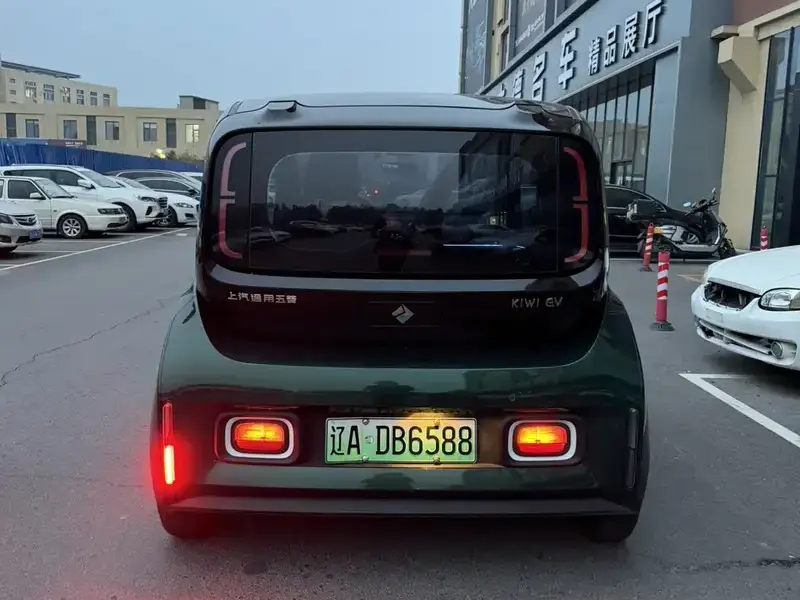 2021 Baojun Kiwi EV с пробегом 59 000 км