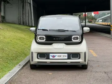 2022 Baojun Kiwi EV с пробегом 53 000 км