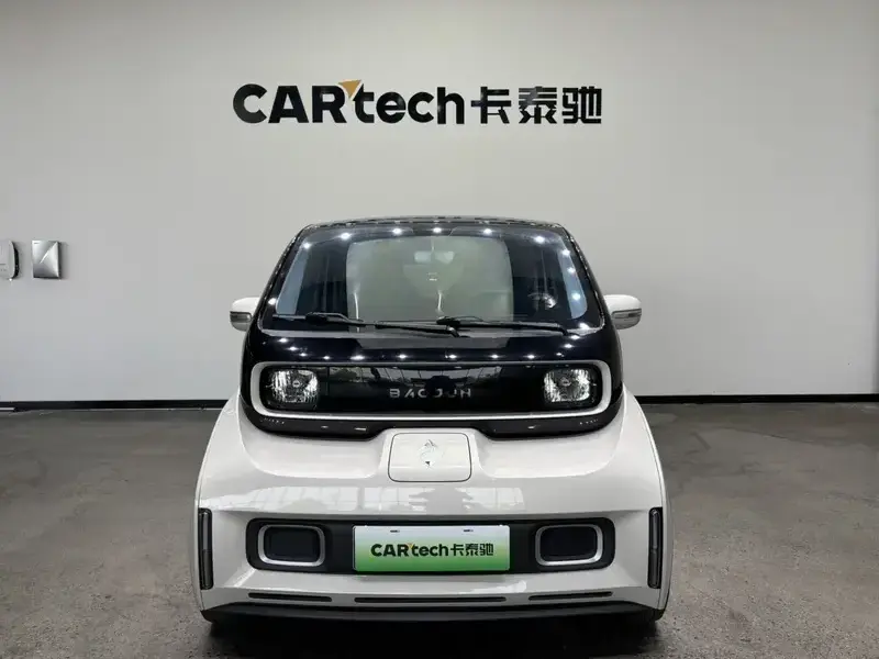 2022 Baojun Kiwi EV с пробегом 69 800 км