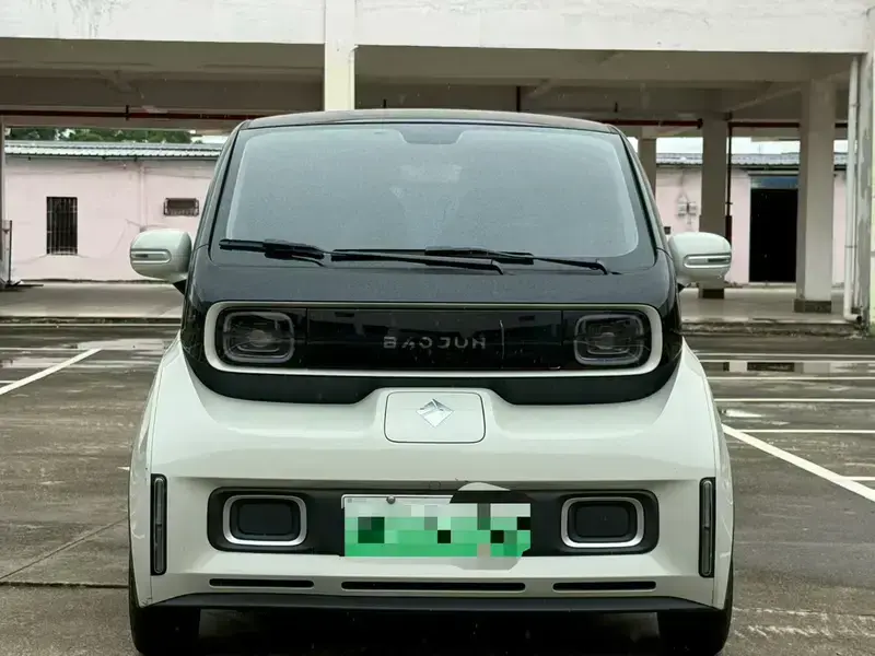 2022 Baojun Kiwi EV с пробегом 80 000 км