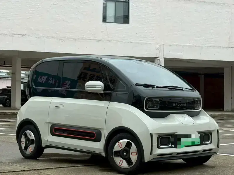 2022 Baojun Kiwi EV с пробегом 80 000 км