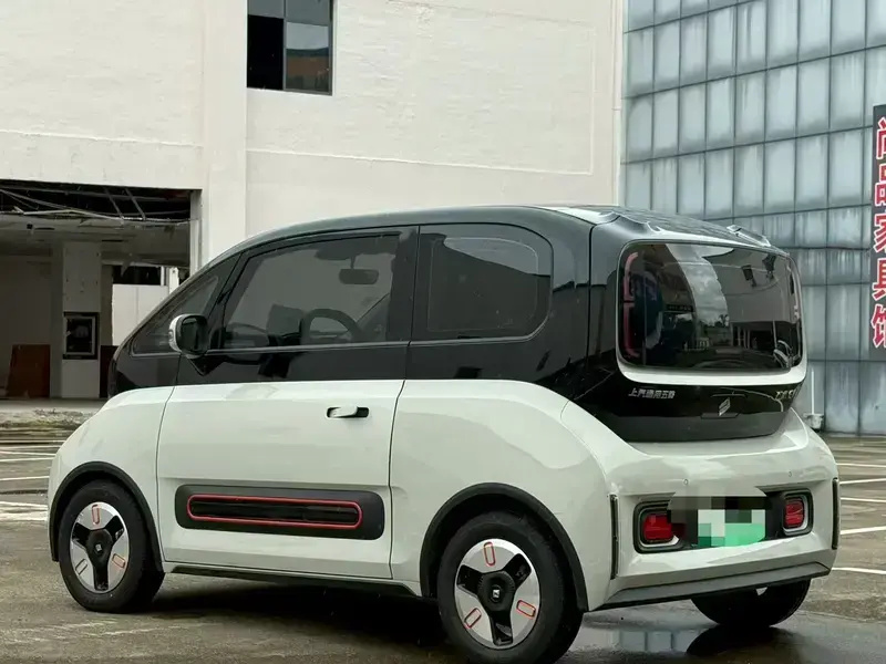 2022 Baojun Kiwi EV с пробегом 80 000 км
