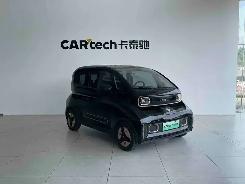 2022 Baojun Kiwi EV с пробегом 18 000 км