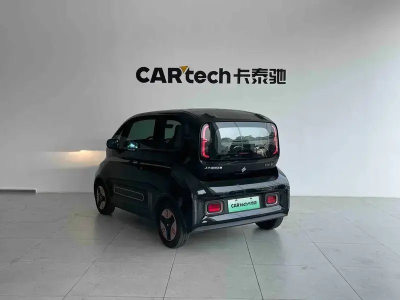 2022 Baojun Kiwi EV с пробегом 18 000 км