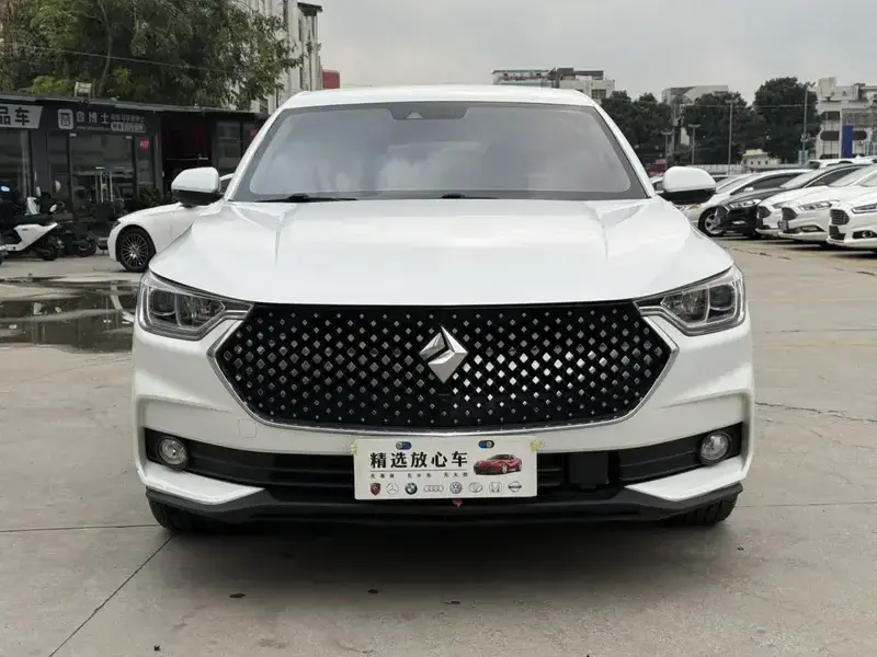 2019 Baojun RC-6 с пробегом 50 000 км