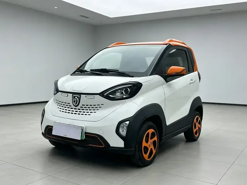 2019 Baojun E100 с пробегом 30 000 км