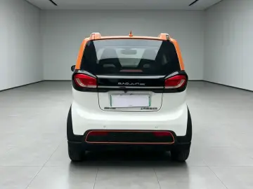 2019 Baojun E100 с пробегом 30 000 км