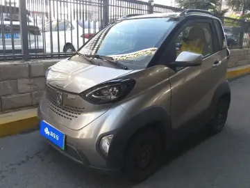 Baojun E100